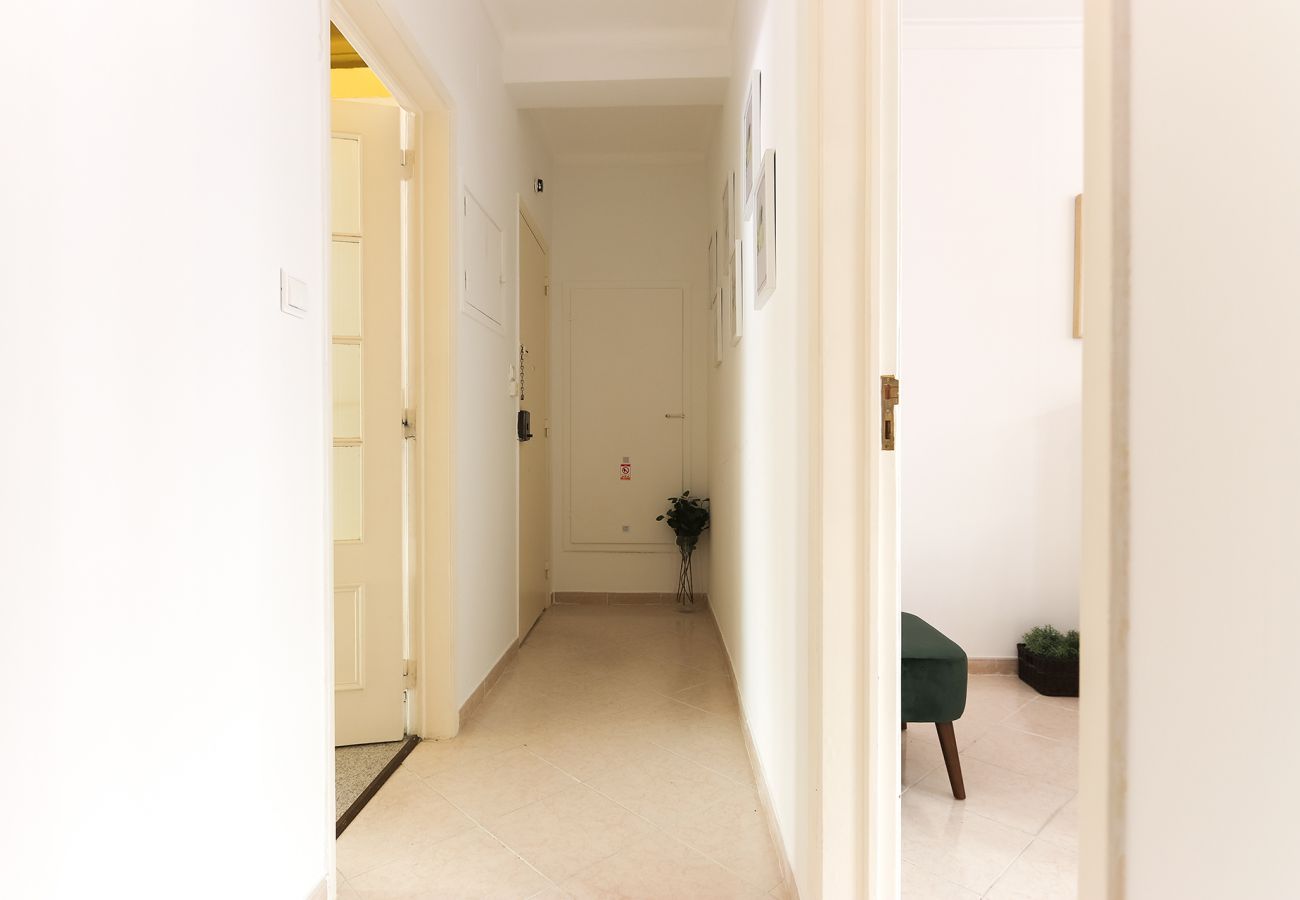 Principe Real Balcony by Homing Principe Real Balcony by Homing