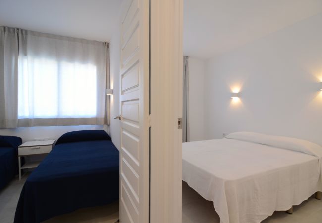 Apartamento en L'Escala - FRONT MAR 701 Apartamento en L'Escala - FRONT MAR 701