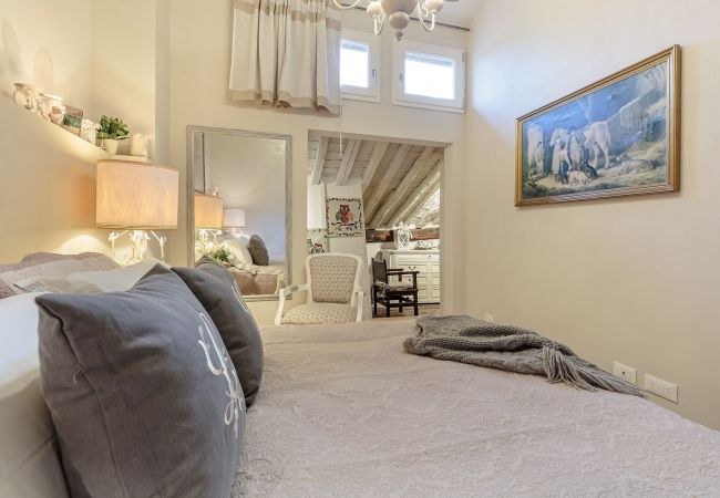 Apartamento en Lucca - Casa Uccellini Apartamento en Lucca - Casa Uccellini
