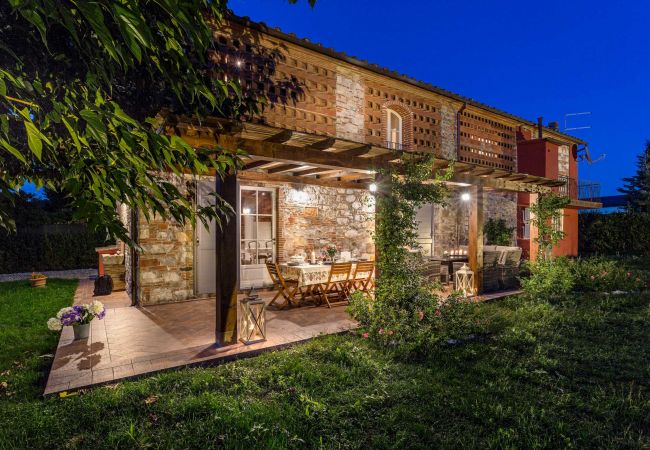 Villa en Monte San quirico - Villa Sul Fiume Villa en Monte San quirico - Villa Sul Fiume