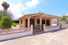 Chalet en Playa de Muro - Ca Na Coloma 145 fantástica villa con barbacoa, billar, ping pong y WiFi