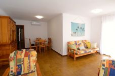 Apartamento en L'Escala - PUIG SUREDA 13-2B