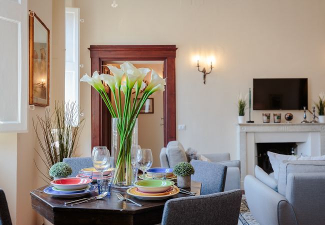 Apartamento en Lucca - SANTA CROCE Apartment, Central and Convenient Apartamento en Lucca - SANTA CROCE Apartment, Central and Convenient