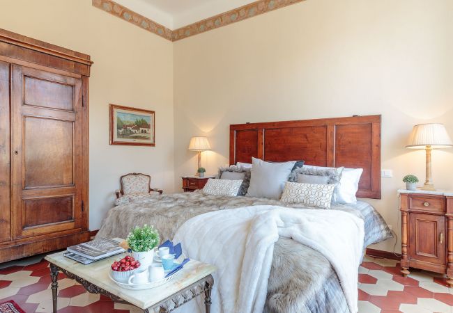 Apartamento en Lucca - SANTA CROCE Apartment, Central and Convenient Apartamento en Lucca - SANTA CROCE Apartment, Central and Convenient