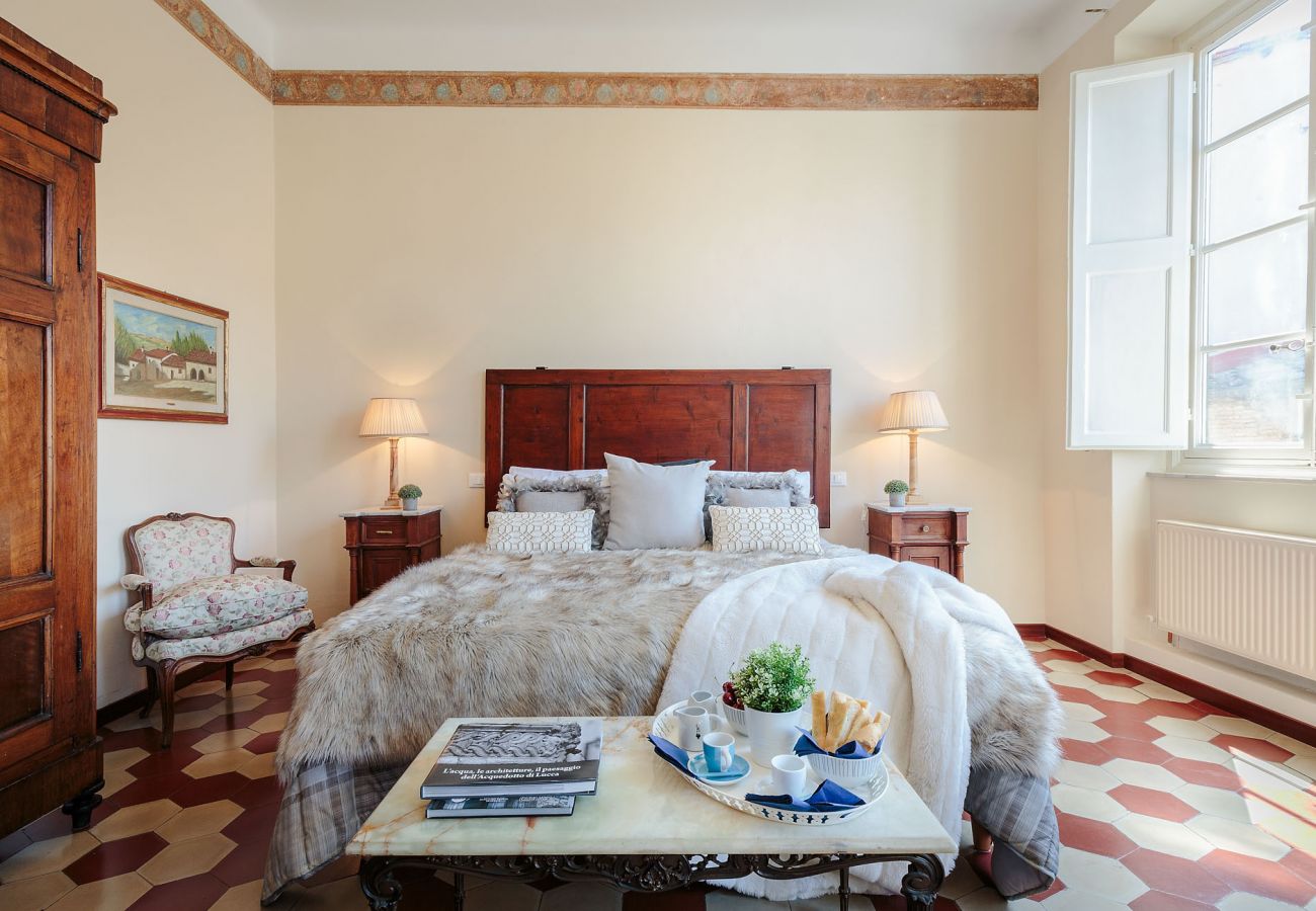Apartamento en Lucca - SANTA CROCE Apartment, Central and Convenient Apartamento en Lucca - SANTA CROCE Apartment, Central and Convenient
