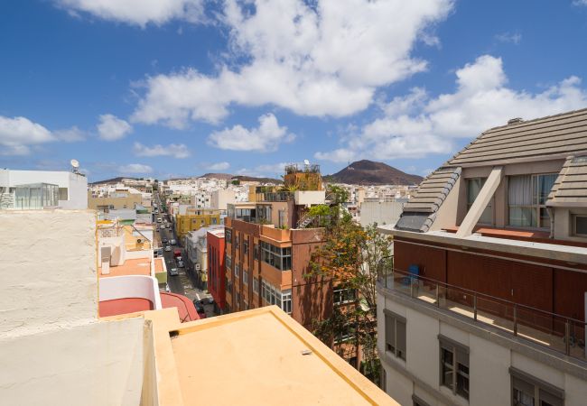 Casa en Las Palmas de Gran Canaria - Penthouse+Terrace city seaview By CanariasGetaway  Casa en Las Palmas de Gran Canaria - Penthouse+Terrace city seaview By CanariasGetaway