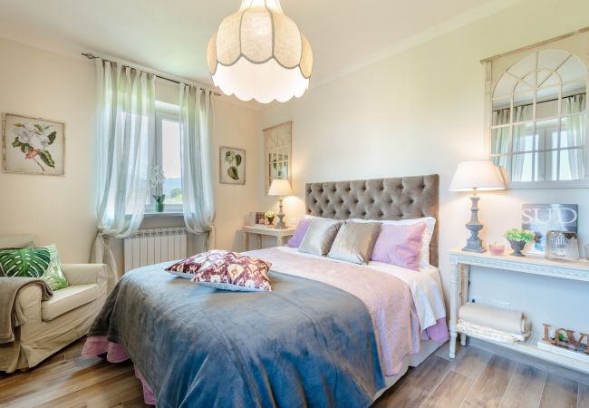 Villa en Capannori - VILLA PEMOLA a Luxury Farmhouse with Garden and bikes in Lucca Town Villa en Capannori - VILLA PEMOLA a Luxury Farmhouse with Garden and bikes in Lucca Town