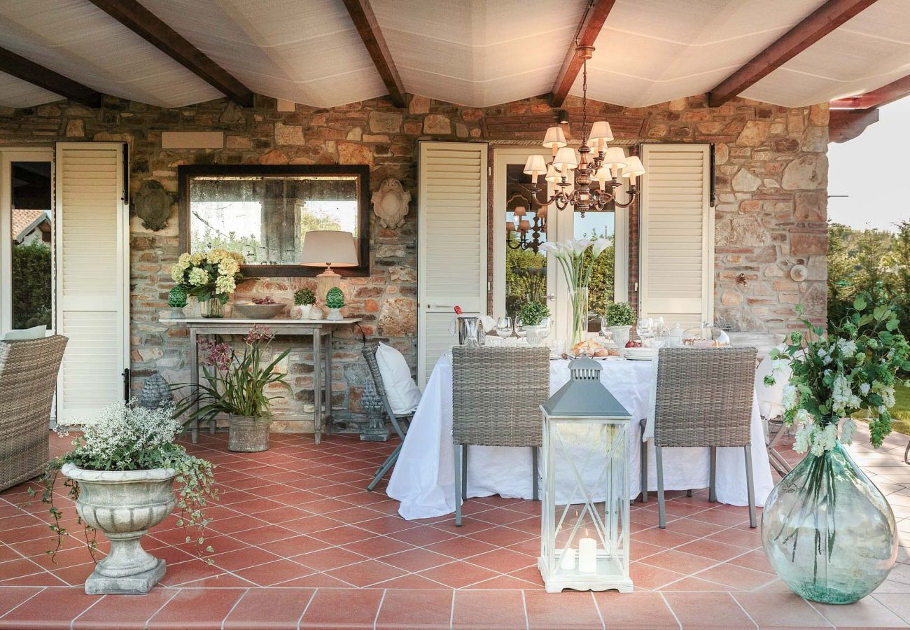 Villa en Capannori - VILLA PEMOLA a Luxury Farmhouse with Garden and bikes in Lucca Town Villa en Capannori - VILLA PEMOLA a Luxury Farmhouse with Garden and bikes in Lucca Town