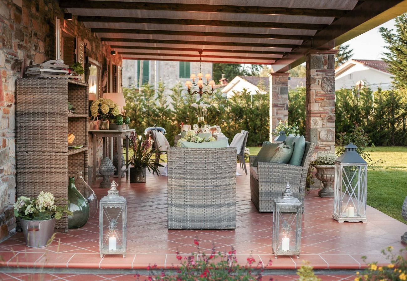 Villa en Capannori - VILLA PEMOLA a Luxury Farmhouse with Garden and bikes in Lucca Town Villa en Capannori - VILLA PEMOLA a Luxury Farmhouse with Garden and bikes in Lucca Town