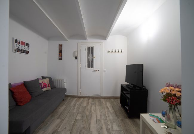 Apartamento en Madrid - Apartamento O'Donnell-Gregorio Marañón Temporal Apartamento en Madrid - Apartamento O'Donnell-Gregorio Marañón Temporal
