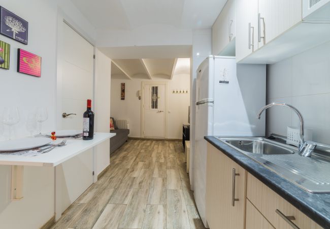 Apartamento en Madrid - Apartamento O'Donnell-Gregorio Marañón Temporal Apartamento en Madrid - Apartamento O'Donnell-Gregorio Marañón Temporal