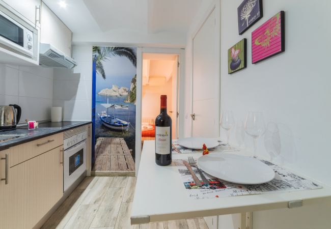 Apartamento en Madrid - Apartamento O'Donnell-Gregorio Marañón Temporal Apartamento en Madrid - Apartamento O'Donnell-Gregorio Marañón Temporal