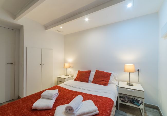 Apartamento en Madrid - Apartamento O'Donnell-Gregorio Marañón Temporal Apartamento en Madrid - Apartamento O'Donnell-Gregorio Marañón Temporal