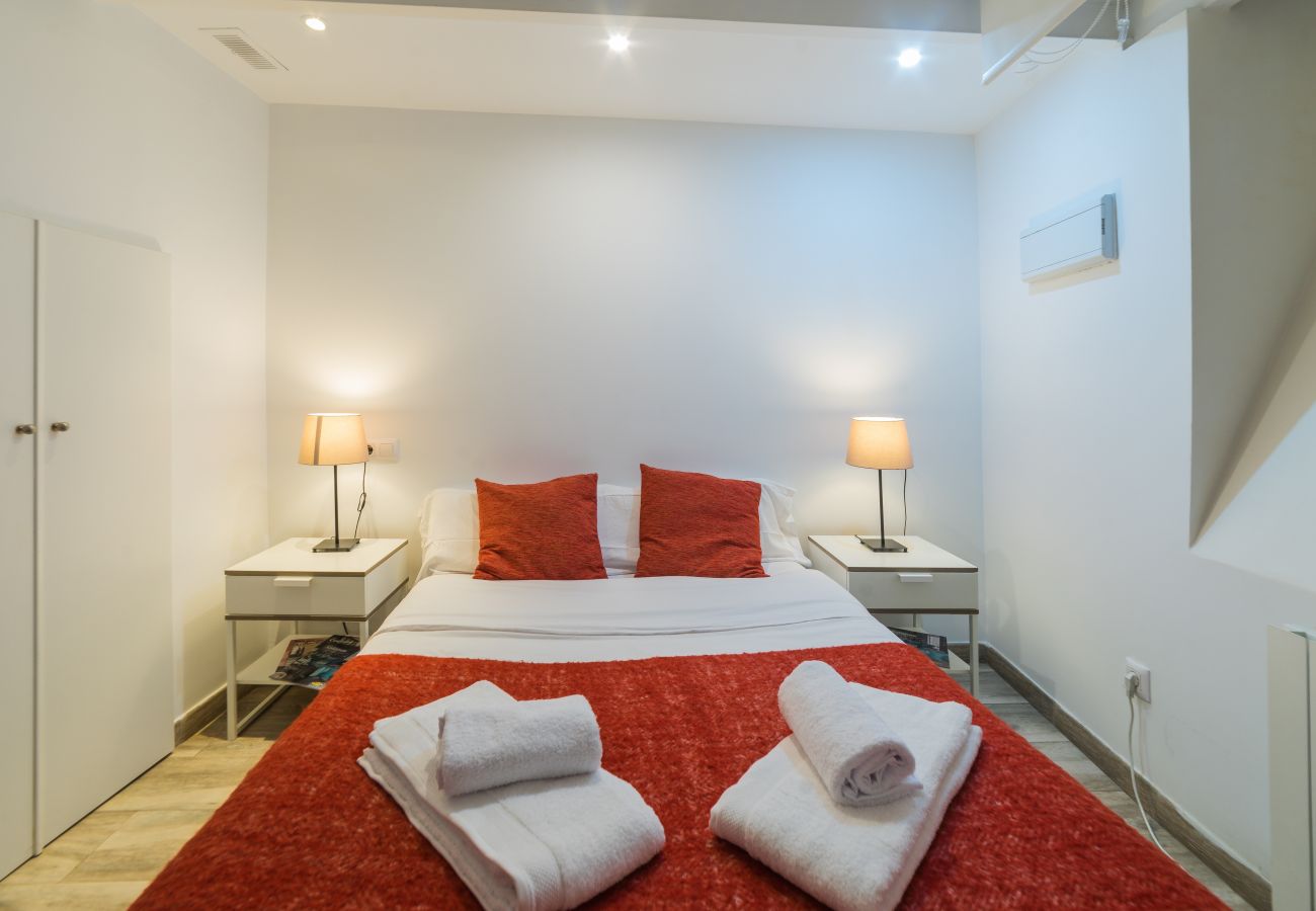 Apartamento en Madrid - Apartamento O'Donnell-Gregorio Marañón Temporal Apartamento en Madrid - Apartamento O'Donnell-Gregorio Marañón Temporal