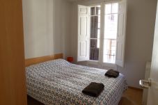 Apartamento en Barcelona - Bonito piso en alquiler por días en Gracia, Barcelona centro. Luminoso, tranquilo y bien situado.