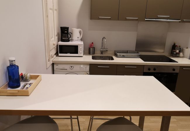 Apartamento en Barcelona - Piso renovado con encanto en alquiler vacacional en Barcelona centro, Gracia Apartamento en Barcelona - Piso renovado con encanto en alquiler vacacional en Barcelona centro, Gracia