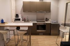 Apartamento en Barcelona - Piso renovado con encanto en alquiler vacacional en Barcelona centro, Gracia