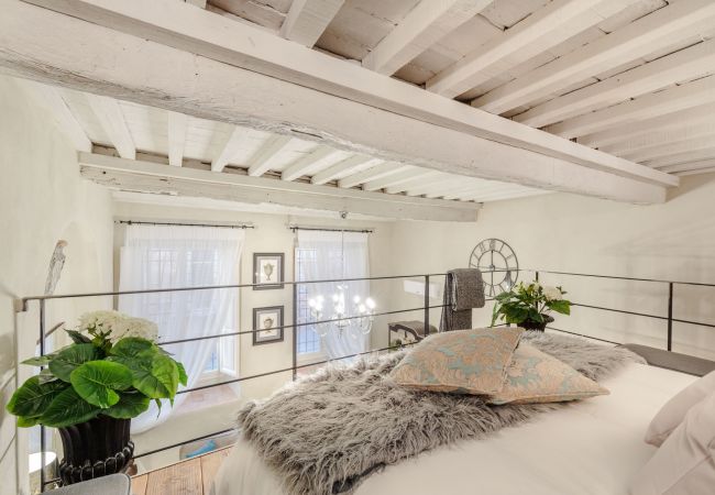Apartamento en Lucca - PAOLO GUINIGI Smart Apartment Suite inside Lucca Apartamento en Lucca - PAOLO GUINIGI Smart Apartment Suite inside Lucca