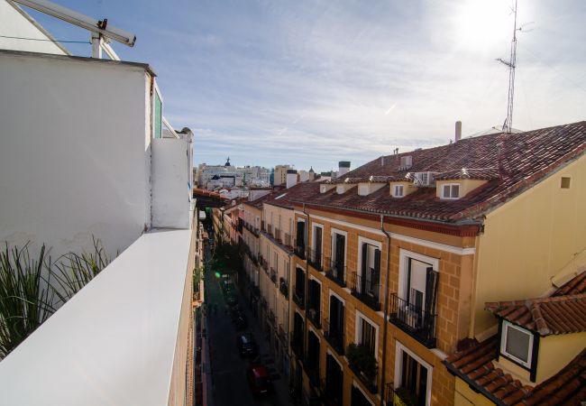 Apartamento en Madrid - Ático - Terraza 15m2 - CHUECA- 4 PAX Apartamento en Madrid - Ático - Terraza 15m2 - CHUECA- 4 PAX