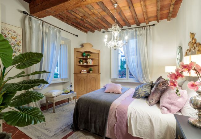 Apartamento en Lucca - CASA KATHY: Smart and Convenient Luxury 2 Bedrooms Apartment inside the City Walls Apartamento en Lucca - CASA KATHY: Smart and Convenient Luxury 2 Bedrooms Apartment inside the City Walls