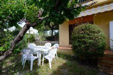 Apartamento en L'Escala - AVINGUDA MONTGO 80