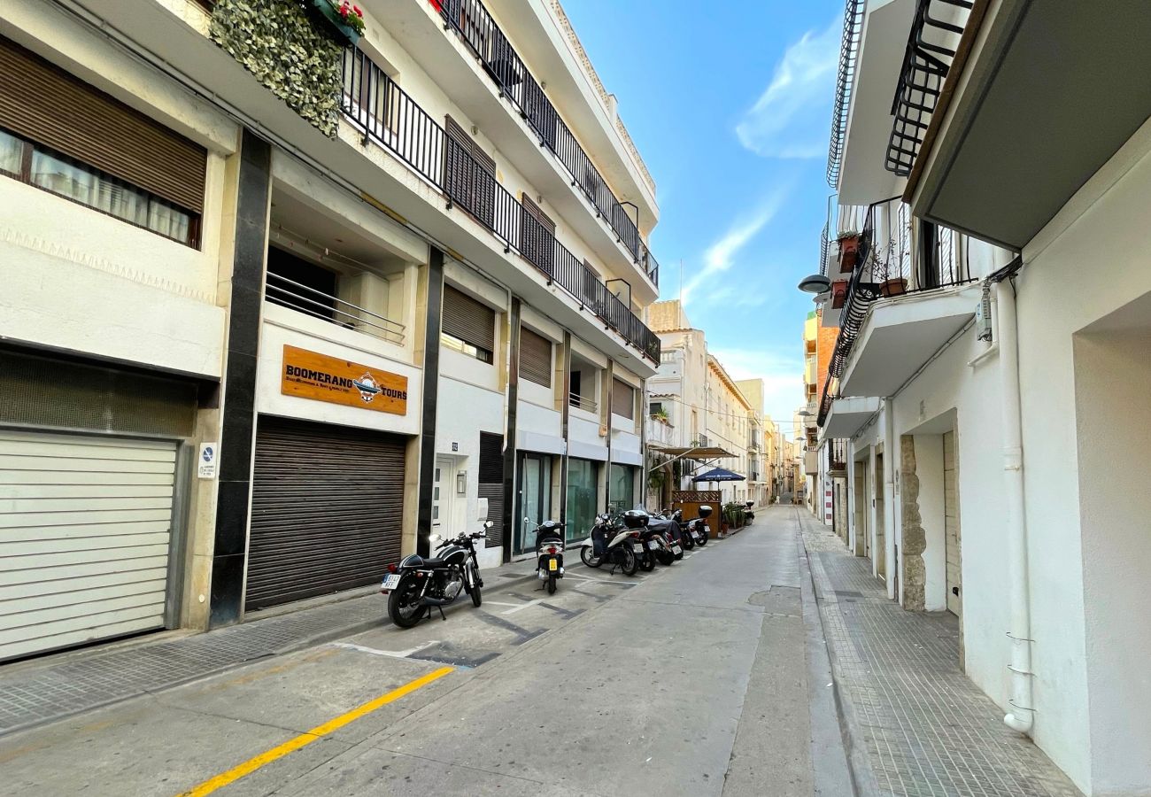 Apartamento en L'Escala - LA TORRE ATIC Apartamento en L'Escala - LA TORRE ATIC