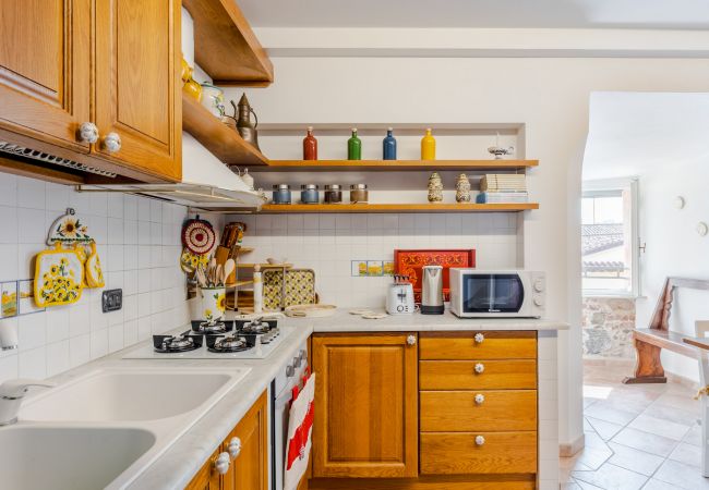 Apartamento en Lucca - Casa La Guardia, a Classic 3 bedrooms Panoramic Apartment inside a Medieval tower dating back to 1100s within the Walls of Lucca Apartamento en Lucca - Casa La Guardia, a Classic 3 bedrooms Panoramic Apartment inside a Medieval tower dating back to 1100s within the Walls of Lucca