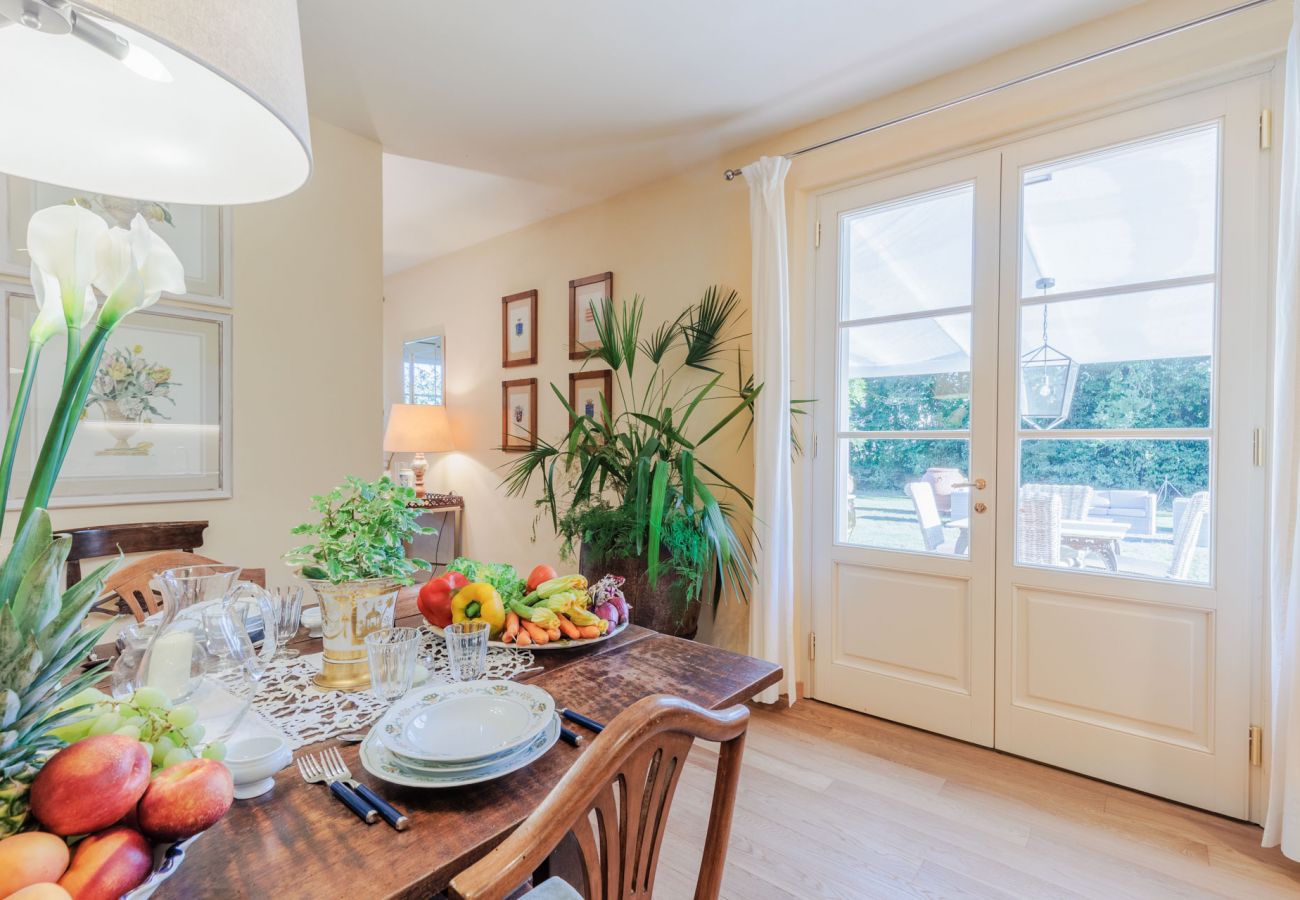 Villa en Lucca - Charming Cottage with Private Pool in Lucca Villa en Lucca - Charming Cottage with Private Pool in Lucca