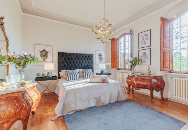 Villa en Monte San quirico - Villa Cesare, a Convenient 4 bedroom Villa with Pool close to Lucca Town Villa en Monte San quirico - Villa Cesare, a Convenient 4 bedroom Villa with Pool close to Lucca Town