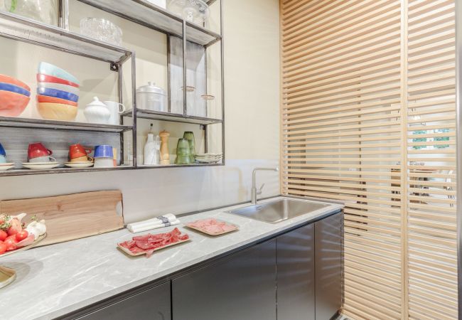 Apartamento en Lucca - Vissi D'Arte, a Luxury Ground Floor Apartment with Private Garden inside the Walls of Lucca Apartamento en Lucca - Vissi D'Arte, a Luxury Ground Floor Apartment with Private Garden inside the Walls of Lucca