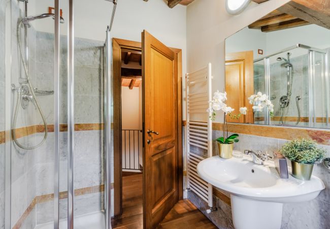 Villa en Monte San quirico - 3 Bedrooms Farmhouse with Shared Pool in the Fattoria Sardi Wine Resort in Lucca Villa en Monte San quirico - 3 Bedrooms Farmhouse with Shared Pool in the Fattoria Sardi Wine Resort in Lucca