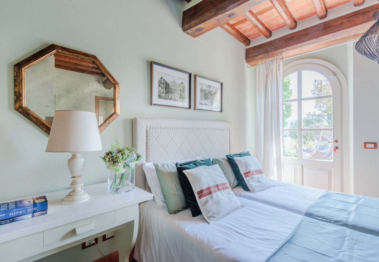 Apartamento en Monte San quirico - Elisa Farmhouse Apartment in Wine Resort in Lucca Apartamento en Monte San quirico - Elisa Farmhouse Apartment in Wine Resort in Lucca