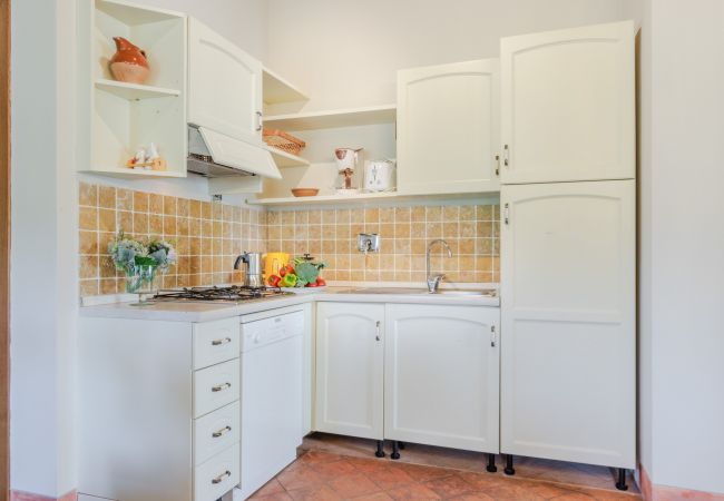 Apartamento en Monte San quirico - Pietro Farmhouse Apartment in Wine Resort in Lucca Apartamento en Monte San quirico - Pietro Farmhouse Apartment in Wine Resort in Lucca
