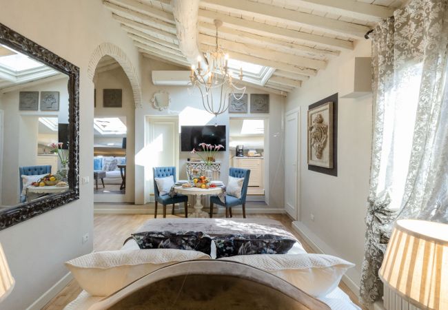 Apartamento en Lucca - Moro Studio Suite, Smart Classy Apartment in Lucca Apartamento en Lucca - Moro Studio Suite, Smart Classy Apartment in Lucca