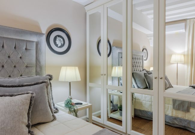 Apartamento en Lucca - Lapo 2 bedrooms and outdoor inside Lucca Apartamento en Lucca - Lapo 2 bedrooms and outdoor inside Lucca