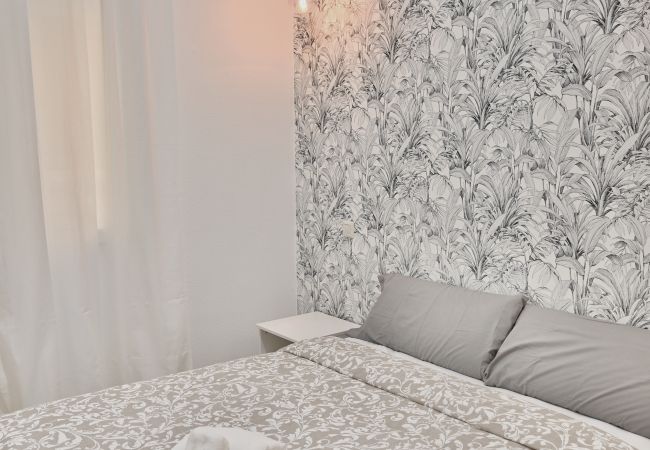 Apartamento en Madrid - Céntrico apartamento en la Calle Infantas Apartamento en Madrid - Céntrico apartamento en la Calle Infantas