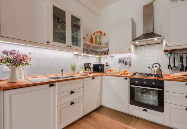 Apartamento en Lucca - Miss Penny, a Welcoming Modern  2 Bedrooms Apartment at Piazza San Michele Apartamento en Lucca - Miss Penny, a Welcoming Modern  2 Bedrooms Apartment at Piazza San Michele
