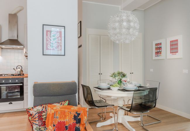 Apartamento en Lucca - Miss Penny, a Welcoming Modern  2 Bedrooms Apartment at Piazza San Michele Apartamento en Lucca - Miss Penny, a Welcoming Modern  2 Bedrooms Apartment at Piazza San Michele