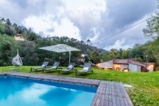 Villa en San Macario In Piano - The Tuscan Mill Farmhouse: Where Timeless Charm Meets Modern Tranquility