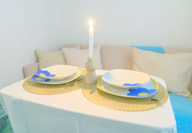 Apartamento en Madrid - Atractivo apartamento de un dormitorio con patio interior junto al Intercambiador de Avenida América Temporal Apartamento en Madrid - Atractivo apartamento de un dormitorio con patio interior junto al Intercambiador de Avenida América Temporal