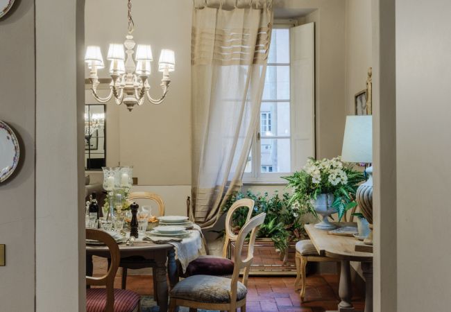 Apartamento en Lucca - Casa Celeste 3 Bedrooms Apartment with Terrace Inside Lucca Apartamento en Lucca - Casa Celeste 3 Bedrooms Apartment with Terrace Inside Lucca