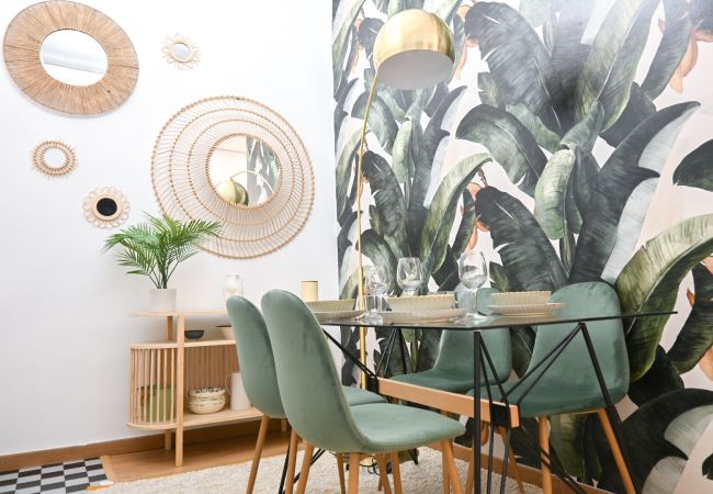 Apartamento en Madrid - Vive la vida madrileña! Acogedora vivienda de 2 dormitorios a solo unos minutos de Puerta del Sol en Madrid.Temporal Apartamento en Madrid - Vive la vida madrileña! Acogedora vivienda de 2 dormitorios a solo unos minutos de Puerta del Sol en Madrid.Temporal