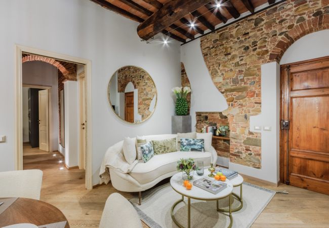 Apartamento en Lucca - Convenient First Floor 2 Bedrooms Apartment With WiFi Apartamento en Lucca - Convenient First Floor 2 Bedrooms Apartment With WiFi