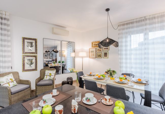 Apartamento en Lucca - Modern 3 Bedrooms Apartment with Terrace inside the Walls of Lucca Apartamento en Lucca - Modern 3 Bedrooms Apartment with Terrace inside the Walls of Lucca