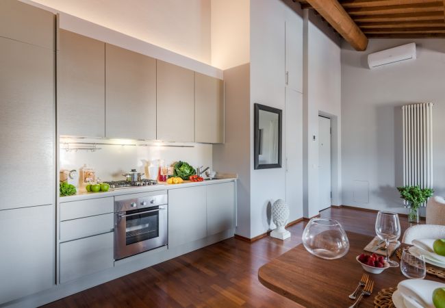 Apartamento en Lucca - De Nobili Penthouse, Luxury Apartment with Elevator inside the Walls of Lucca Apartamento en Lucca - De Nobili Penthouse, Luxury Apartment with Elevator inside the Walls of Lucca