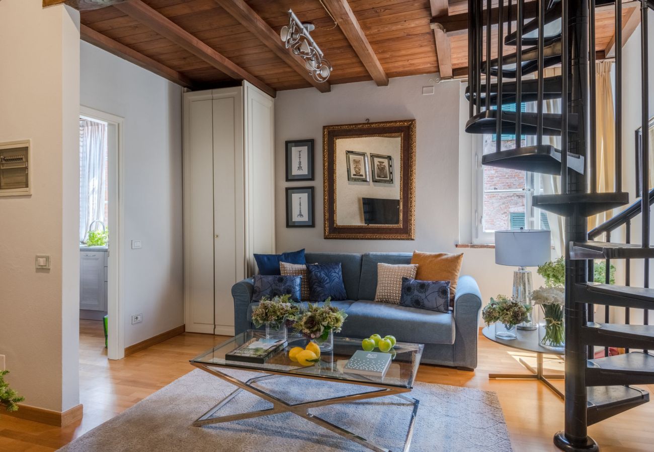 Apartamento en Lucca - Timeless Elegance: A Historic Retreat in Lucca's Art District Apartamento en Lucca - Timeless Elegance: A Historic Retreat in Lucca's Art District