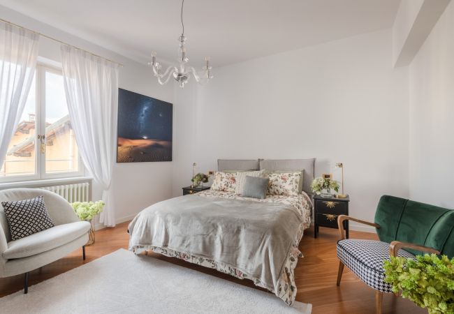 Apartamento en Lucca - Luxury Rental Penthouse in the Heart of Lucca Apartamento en Lucca - Luxury Rental Penthouse in the Heart of Lucca