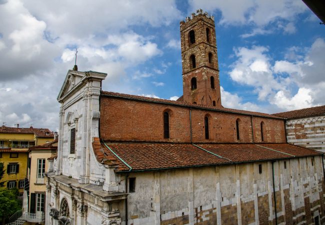 Apartamento en Lucca - Luxury Rental Penthouse in the Heart of Lucca Apartamento en Lucca - Luxury Rental Penthouse in the Heart of Lucca