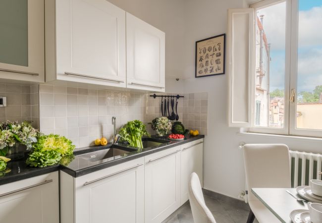 Apartamento en Lucca - Luxury Rental Penthouse in the Heart of Lucca Apartamento en Lucca - Luxury Rental Penthouse in the Heart of Lucca