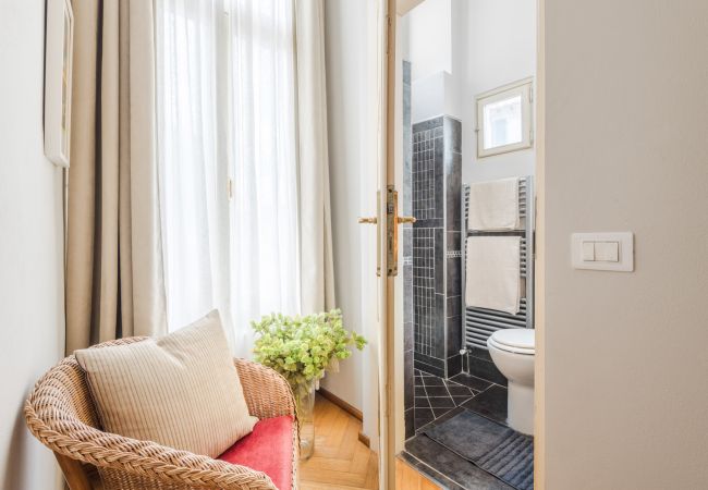 Apartamento en Lucca - GARDEN VISTA Charming 2 Bedrooms 2 Bathrooms Apartment inside the Walls of Lucca Apartamento en Lucca - GARDEN VISTA Charming 2 Bedrooms 2 Bathrooms Apartment inside the Walls of Lucca